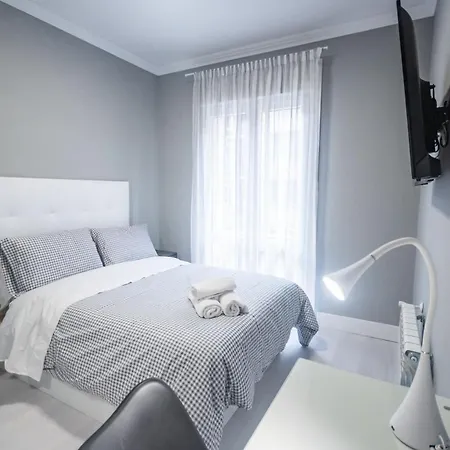 Gran 6 Center Apartment